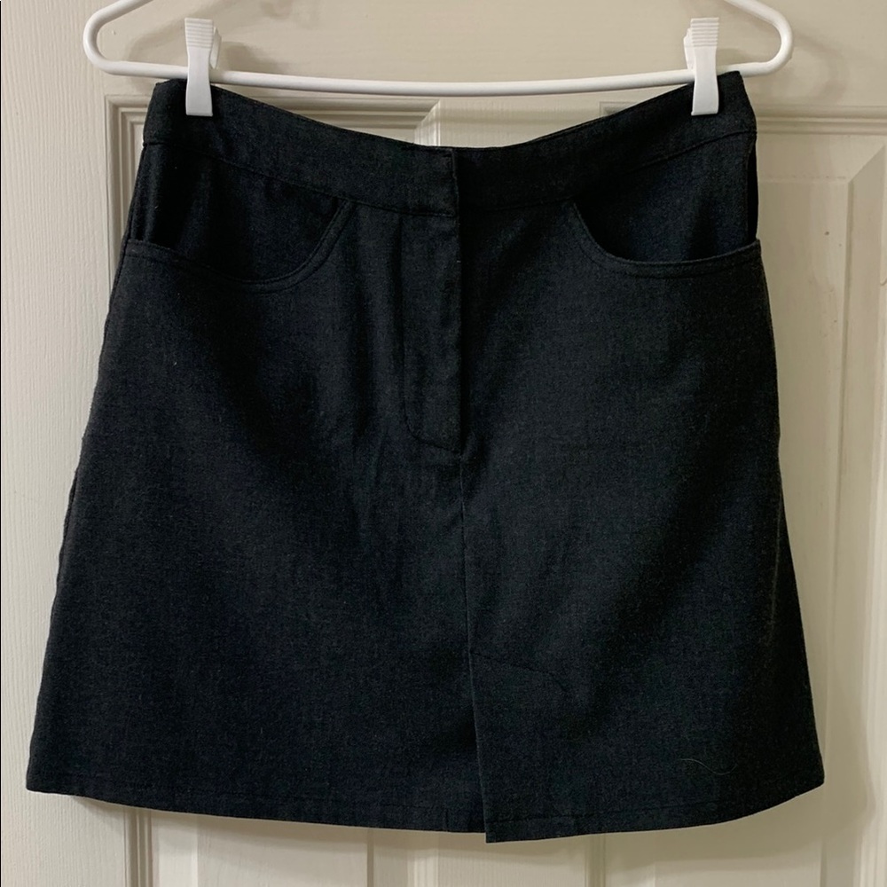 🌷3 for $25🌷American Eagle Outfitters, US 2, Dark Grey Tweed Front Zipper Skirt